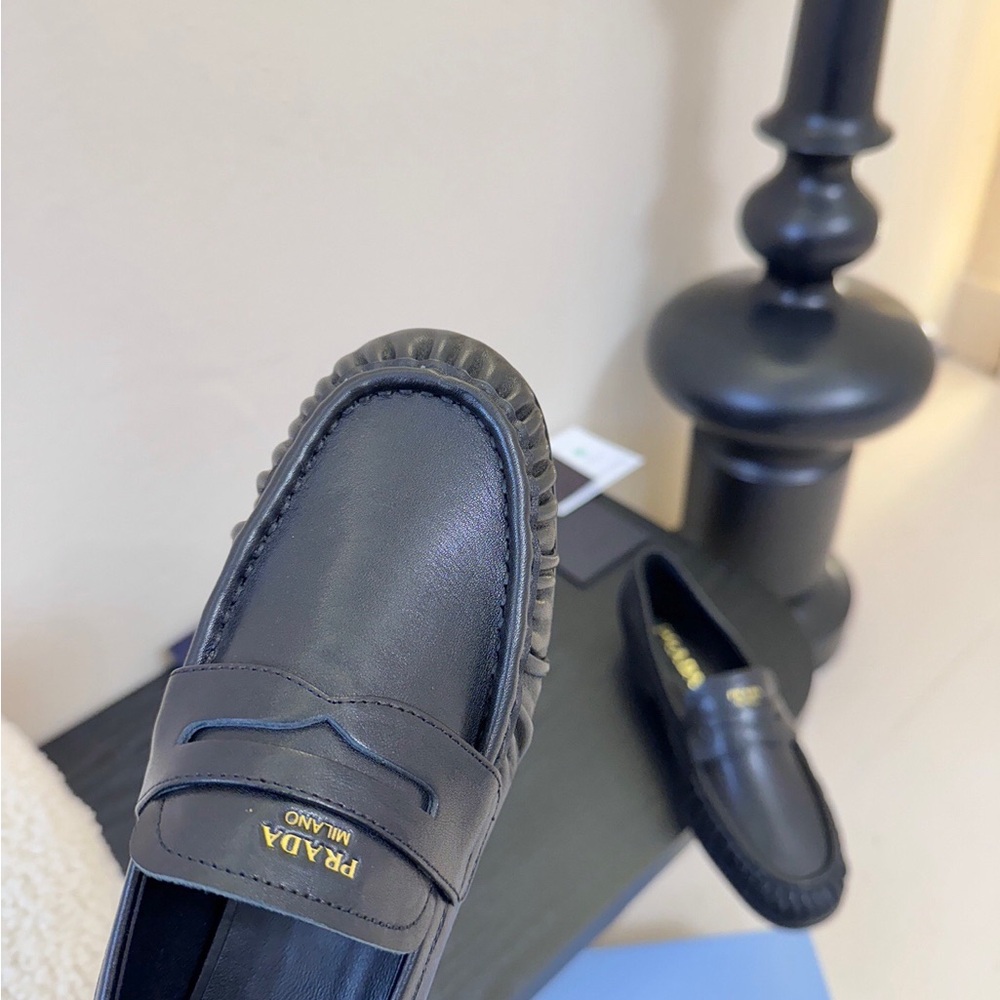 Prada Black Leather Loafers with Gold Accent - Picture 4 of 6